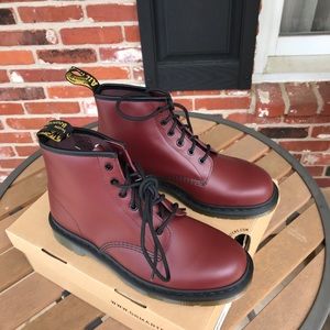 Cherry 🍒 Red - Dr Martens - **brand new**